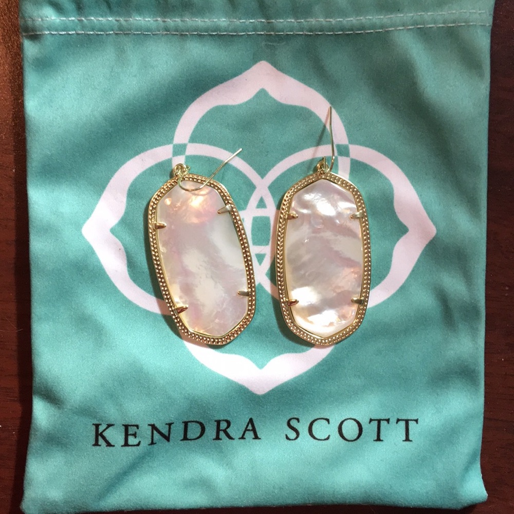 Kendra Scott Dani Drop Earrings
